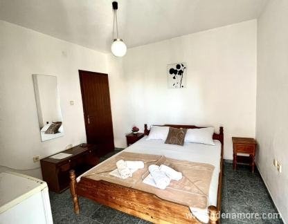 Vila More, Lux apartman 2, private accommodation in city Budva, Montenegro - image1 (3)